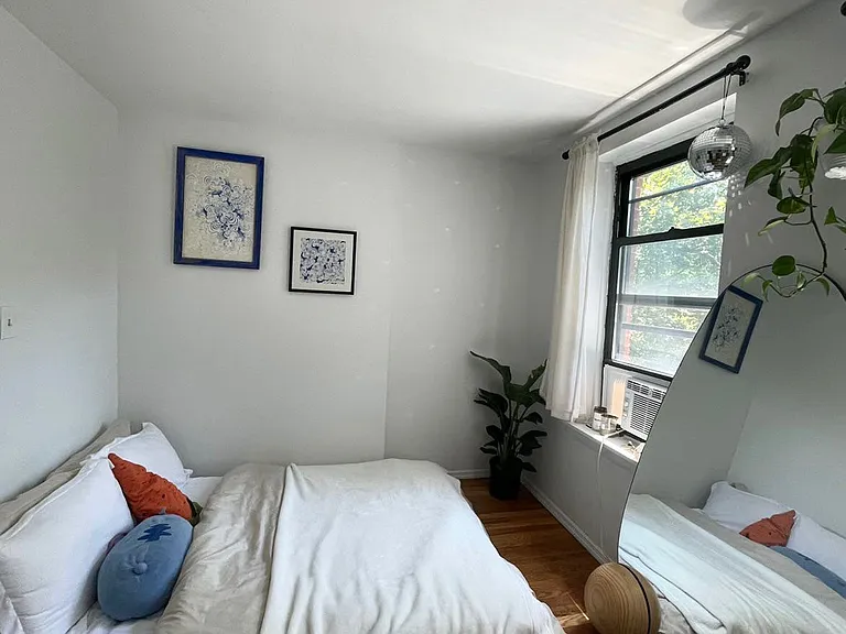 53 Clifton Pl #4C — Photo 4