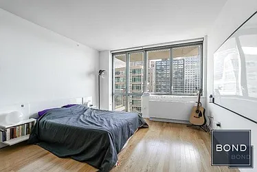 Rented by Bond New York