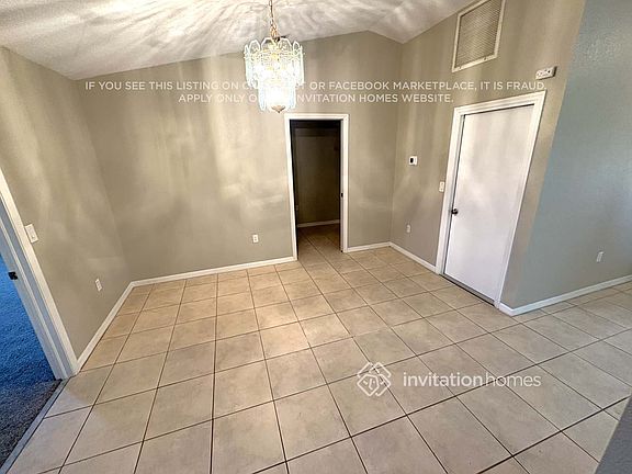 4th image of 1132 Capricorn Blvd
