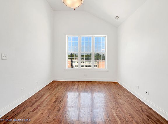 4th image of 1215 S Fairfield Ave APT 3