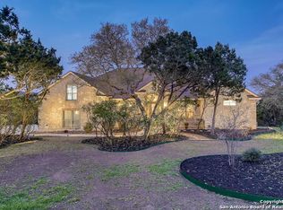 18420 Shadow Canyon Dr, Helotes, TX 78023