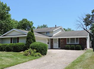 125 Northfield Dr, Elyria, OH