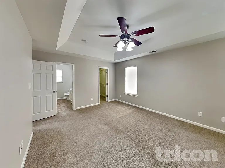 2120 Ballingarry Dr — Photo 9