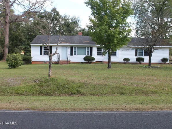 1106 Mrs Tates Road, Whiteville, NC 28472