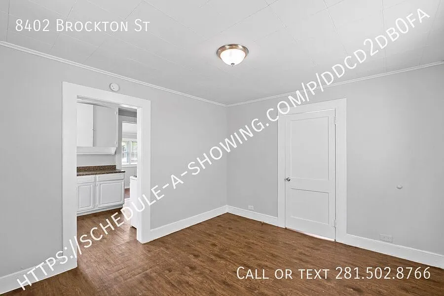 Building Photo - 8402 Brockton St