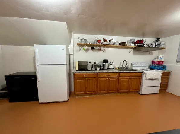 24805 22nd Ave S, Kent, WA 98032