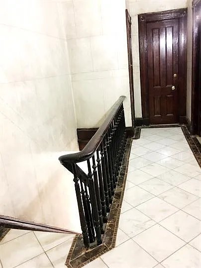 70 Weirfield Street3rd Floor1st Room Brooklyn Ky — Photo 9