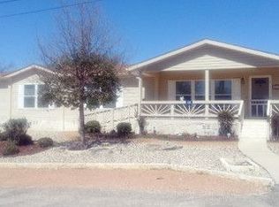 217 Painted Rock Dr, Kerrville, TX 78028