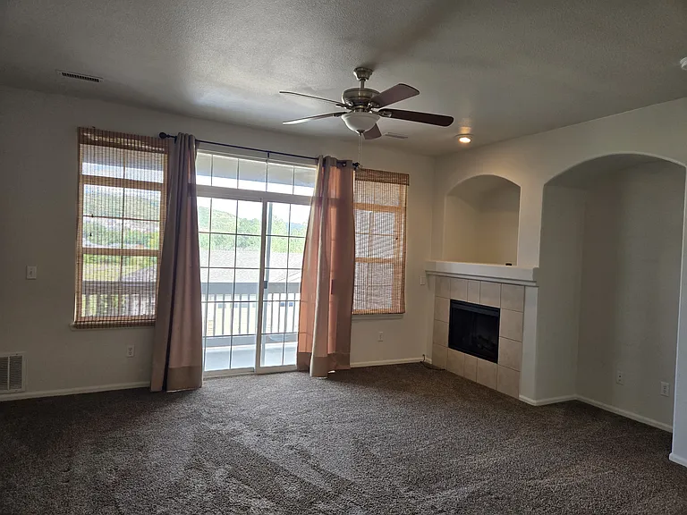 1575 Olympia Cir #205 — Photo 24
