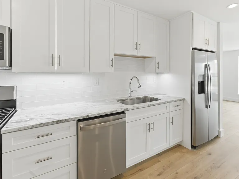 4391 William Silvers Pkwy #200 — Photo 19