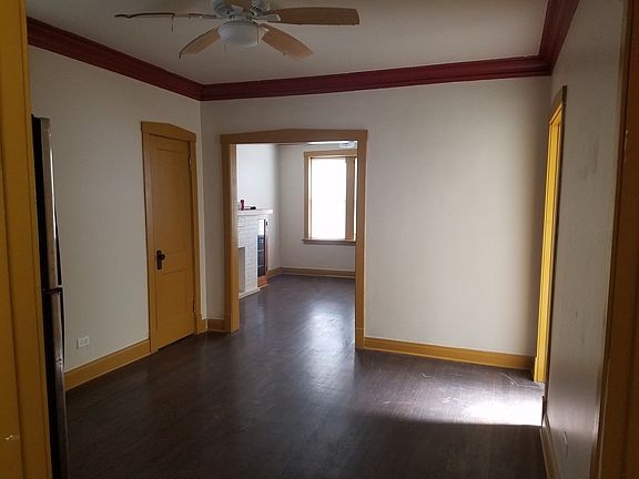 3rd image of 5032 S Archer Ave #2