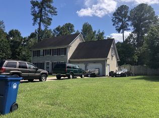 5624 Dobson Dr, Fayetteville, NC 28311