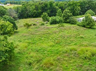 Ravine St #2B, Cave Springs, AR 72718