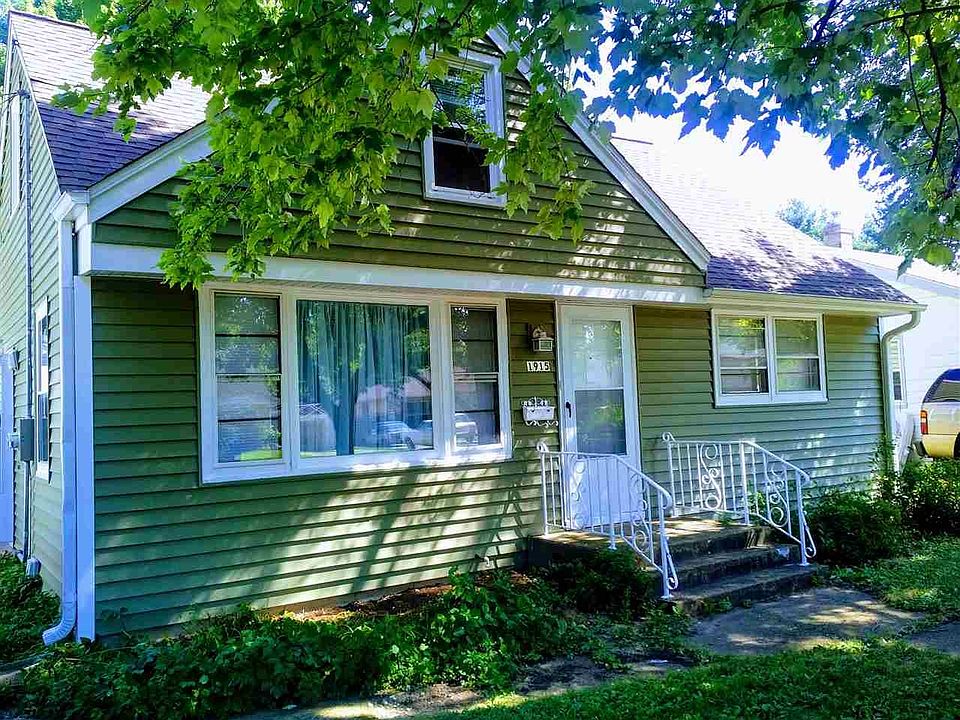 1st image of 1915 Jonathan Ave