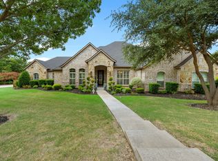 101 Fairway Dr, Waxahachie, TX 75165
