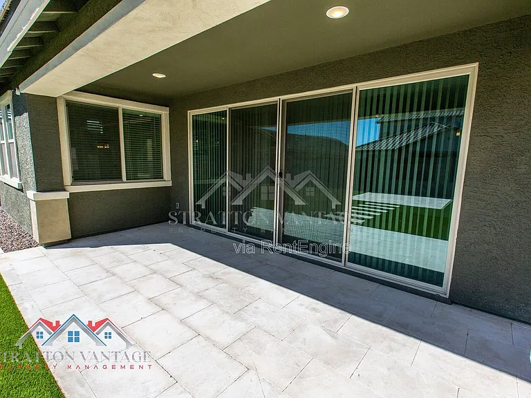 15075 W McKinley St — Photo 57