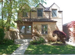 2946 W Sherwin Ave, Chicago, IL 60645