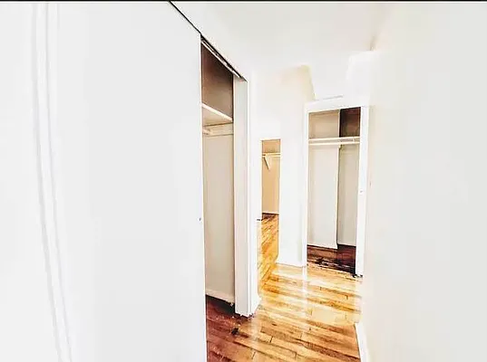 Rented by Bruma Realty LLC | media 4