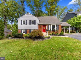 7922 Shreve Rd, Falls Church, VA 22043