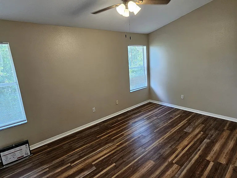 Back bedroom