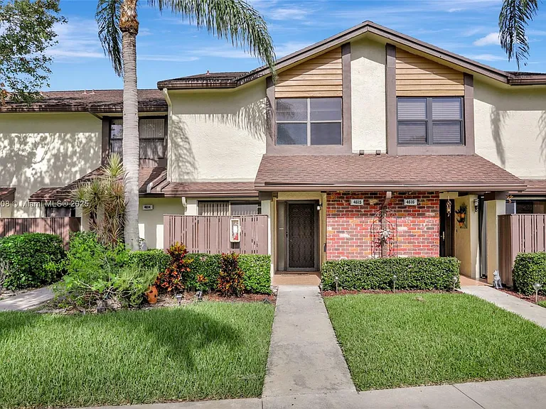 4615 Carambola Cir S #27232 — Photo 1