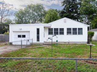 19 Tracy Drive, Burlington, VT 05408