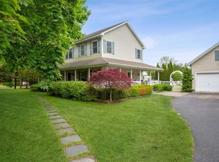 62 S Phillips Ave, Speonk, NY 11972