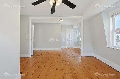 17 Wachusett St Photo 1