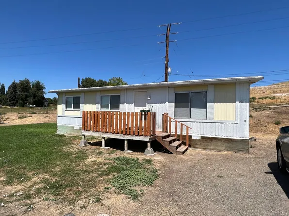 (undisclosed Address), Selah, WA 98942