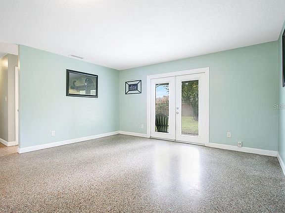 5th image of 5937 Colchester Dr