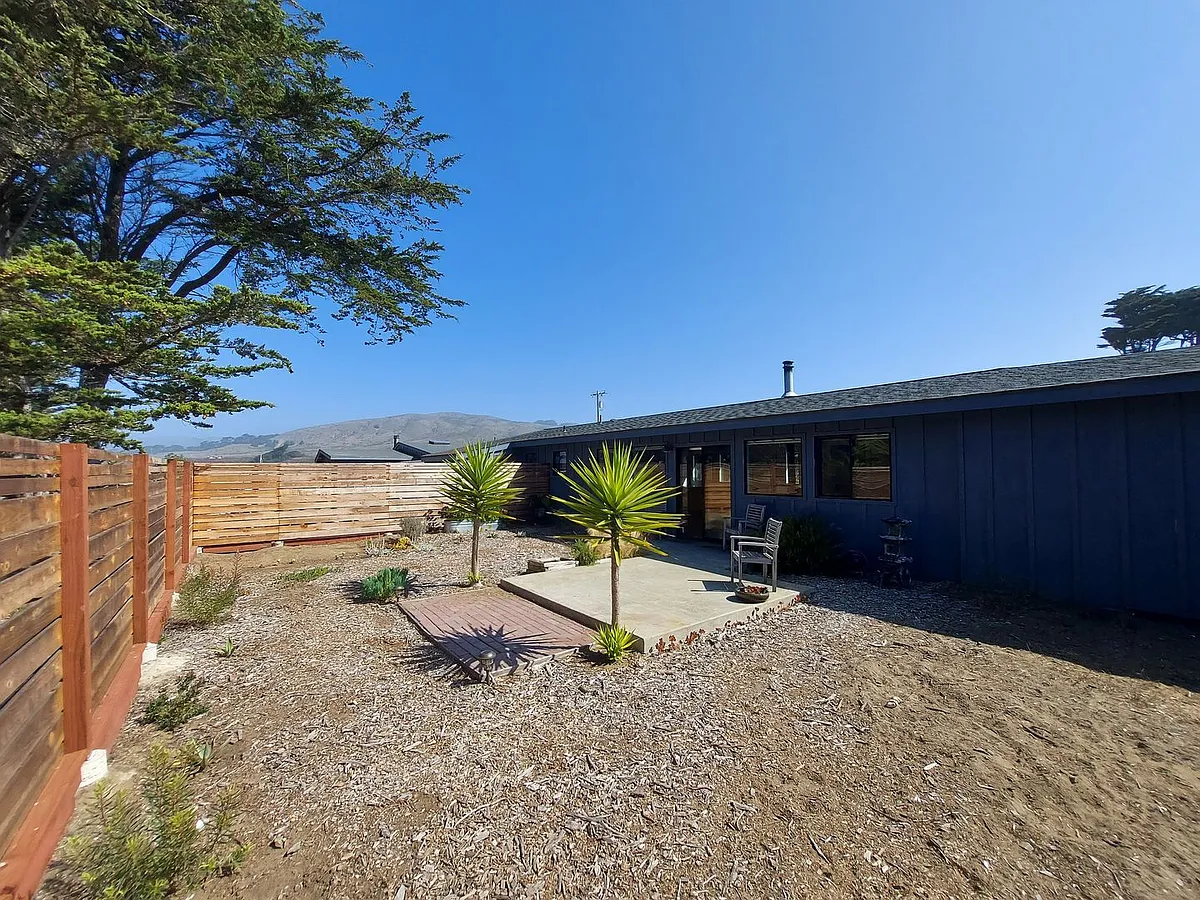 Building Photo - 3005 Maryana Drive