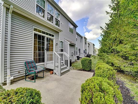 4th image of 22 Brighton Dr #2206