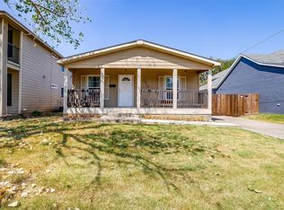 2816 Livingston Ave, Fort Worth, TX 76110