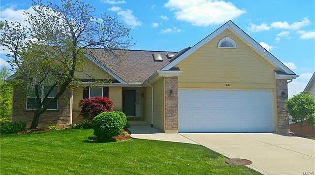 2nd image of 24 Imperial Cir