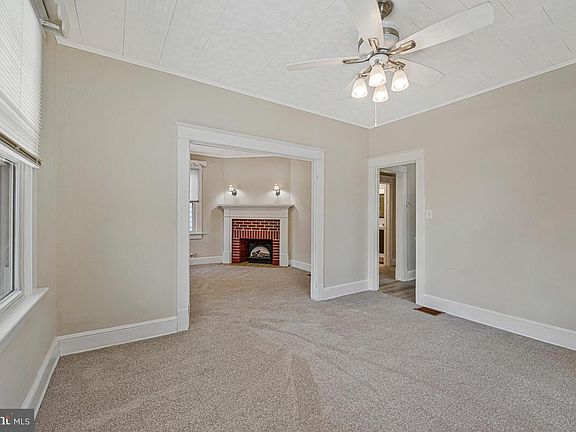 5th image of 3206 Bunker Hill Rd