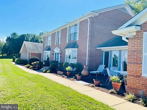 4th image of 6300 Town Point Rd