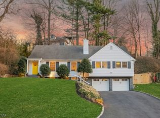 206 Blackburn Rd, Summit, NJ 07901