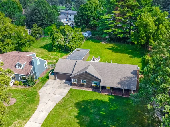 3621 Wakonda Dr, Des Moines, IA 50321