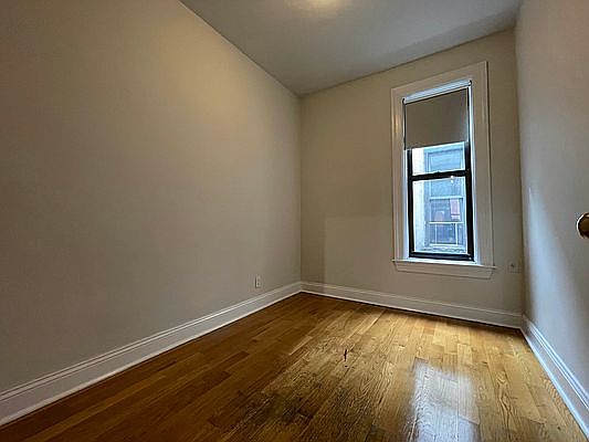 4th image of 71 Thompson St APT 5B