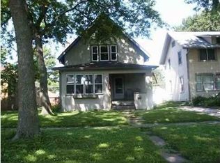 2025 13th St, Moline, IL 61265