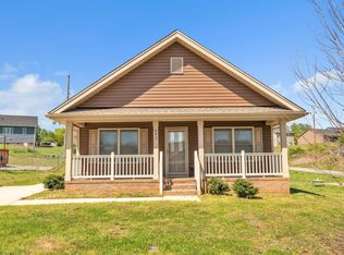 693 Ruddy Creek Cir, Greer, SC 29651