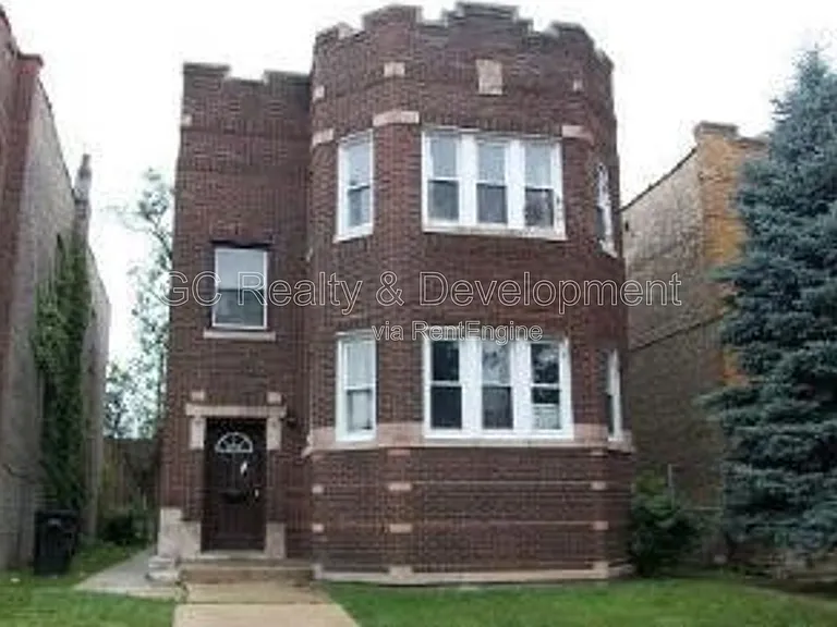 9016 S Justine St #1 — Photo 1