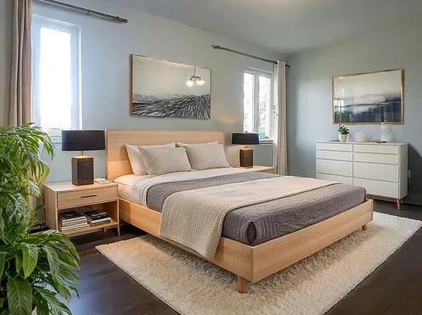 20-04 49th Street image 3 of 6