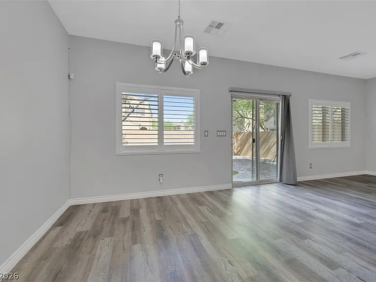 89 Sertata Ct — Photo 12
