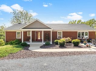 186 B & R Ln, Staunton, VA 24401