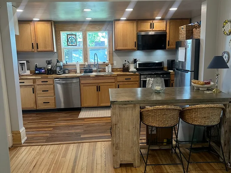 3140 Parkwood Ave — Photo 4