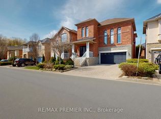 28 Osprey Dr, Vaughan, ON L4H 1Y2