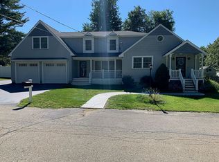 9 Chestnut Rd, Norfolk, MA 02056