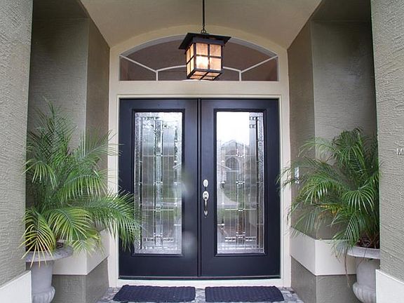 2nd image of 1506 Royal Cir