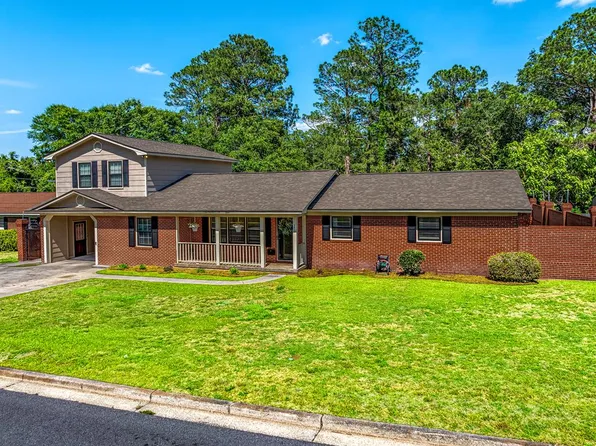 2217 Lee Ave, Tifton, GA 31794